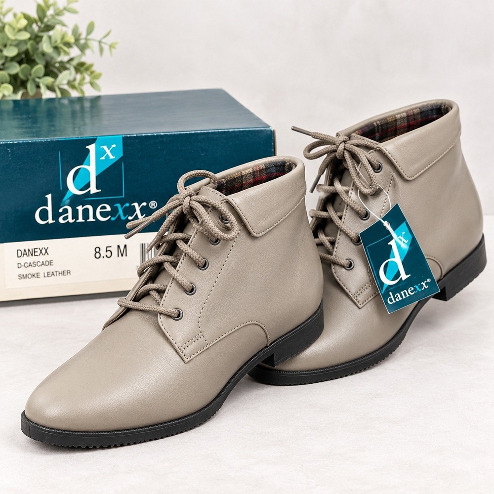 Danexx D-Cascade Smoke Leather Ankle Boots Vintage Deadstock Size 8.5 M